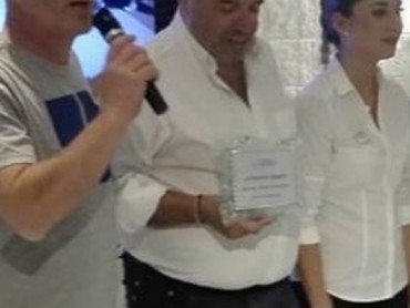 Premiato il telecronista ed ex ciclista pro Riccardo Magrini